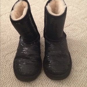 *Black sequins uggs